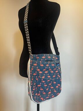 Kavu Navy & Pink Flamingo Pattern Crossbody Bag